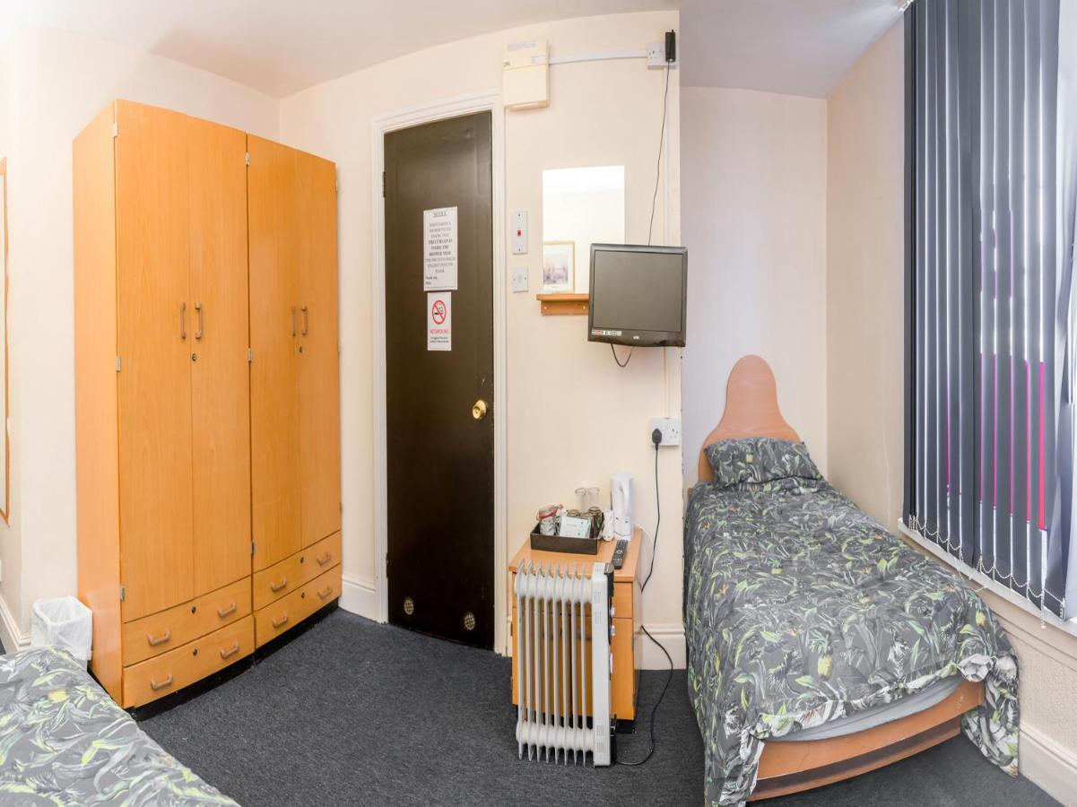 La Tavola Calda Hotel Nuneaton Kültér fotó